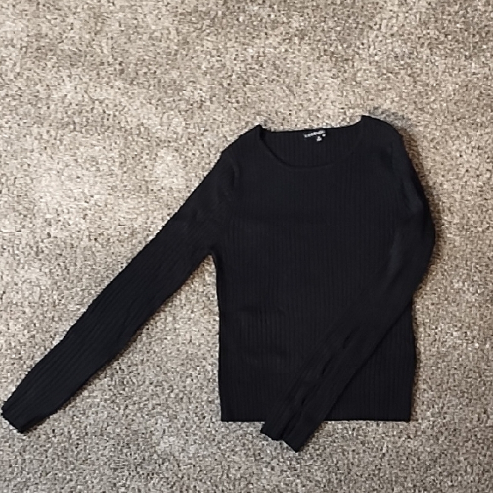 Black Long Sleeve Pullover Sweater
